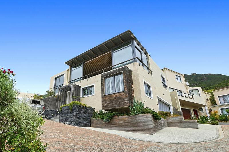 4 Bedroom Property for Sale in Hout Bay Western Cape